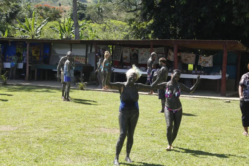 sabeto-hotspring-mudpool-tours (5)